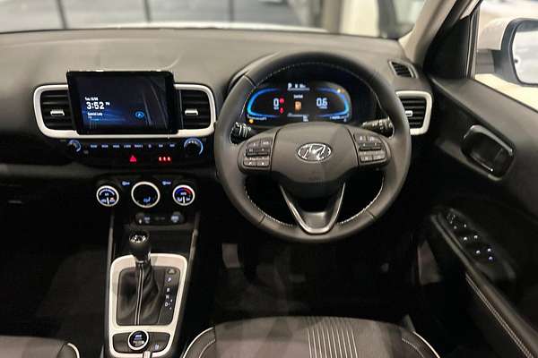 2025 Hyundai Venue Elite QX.V5