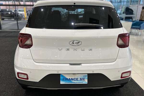 2025 Hyundai Venue Elite QX.V5