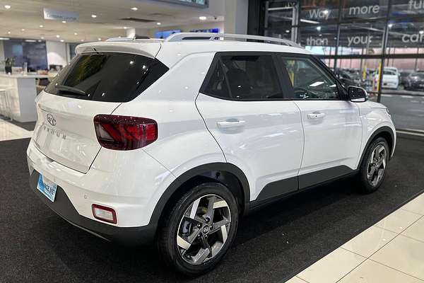 2025 Hyundai Venue Elite QX.V5