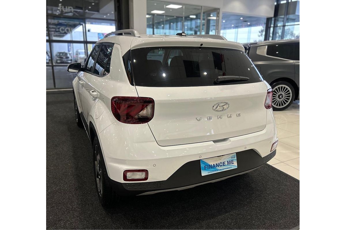 2025 Hyundai Venue Elite QX.V5