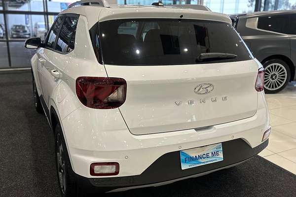 2025 Hyundai Venue Elite QX.V5