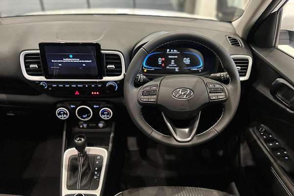 2025 Hyundai Venue Elite QX.V5