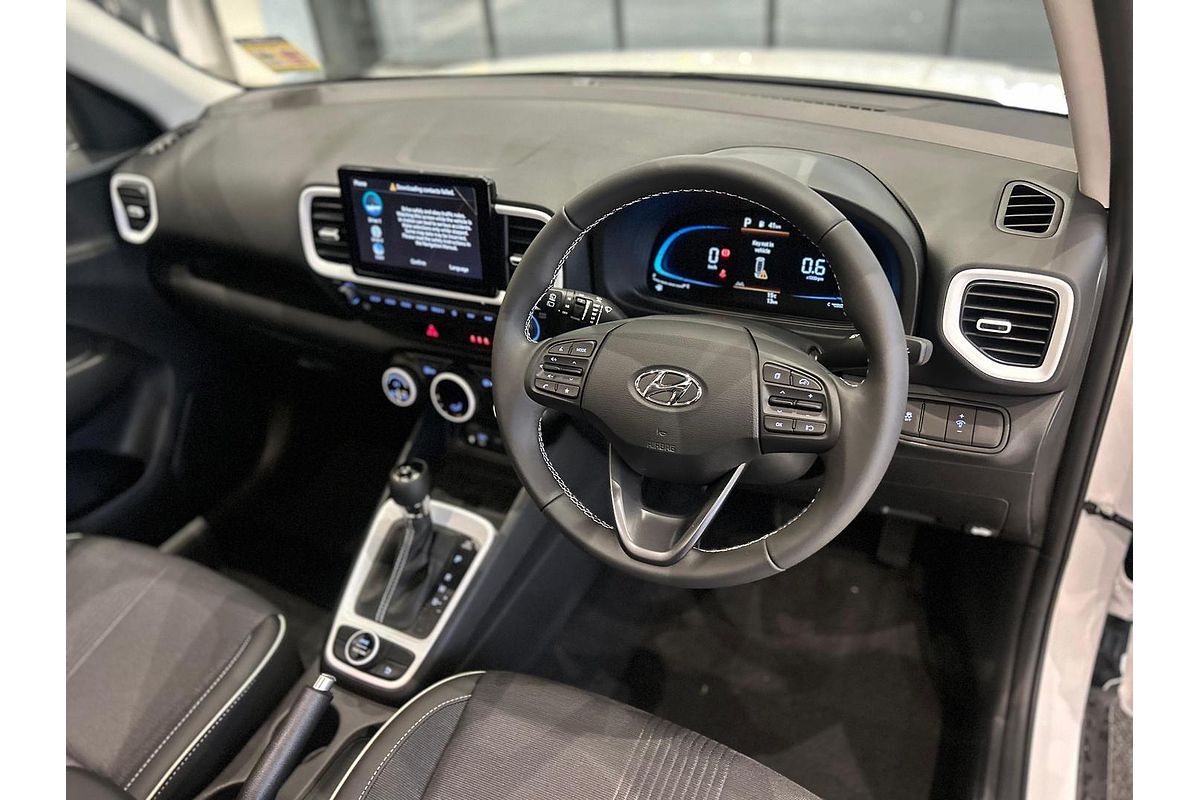 2025 Hyundai Venue Elite QX.V5