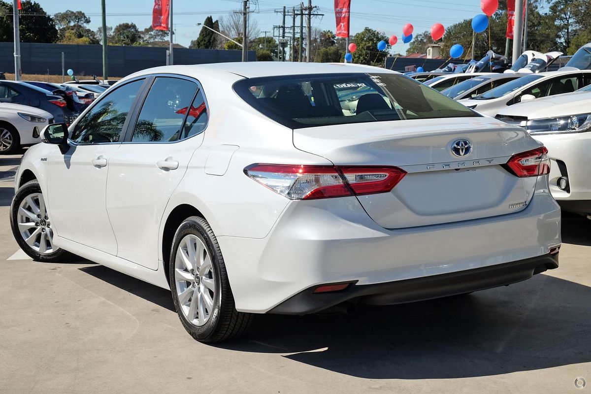 2020 Toyota Camry Ascent AXVH70R