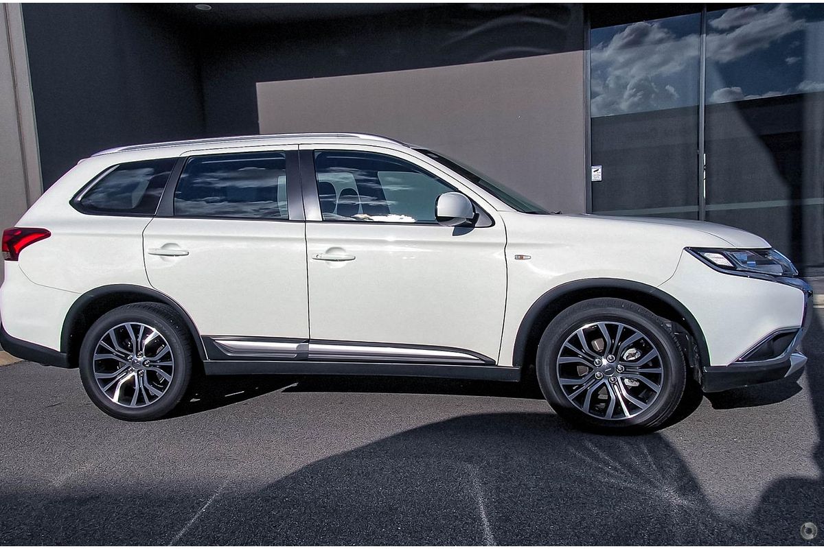 2018 Mitsubishi Outlander ES ADAS ZL