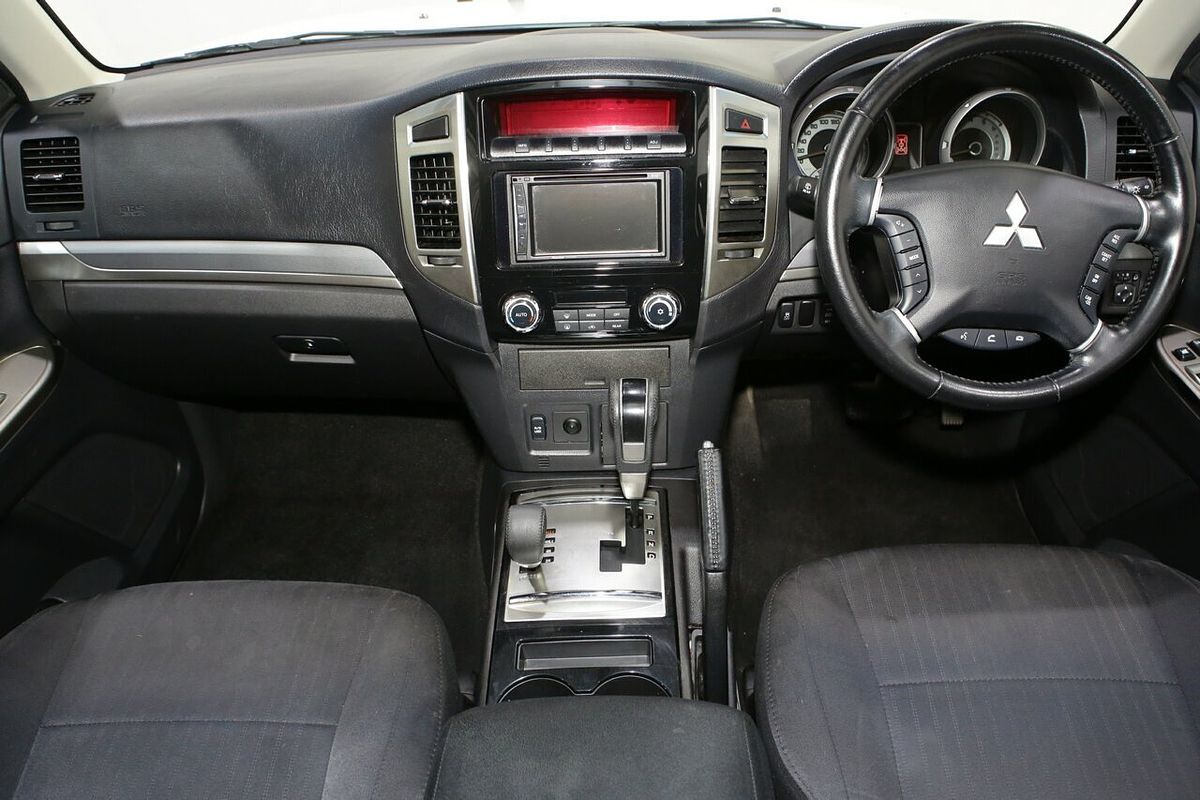 2019 Mitsubishi Pajero GLX NX