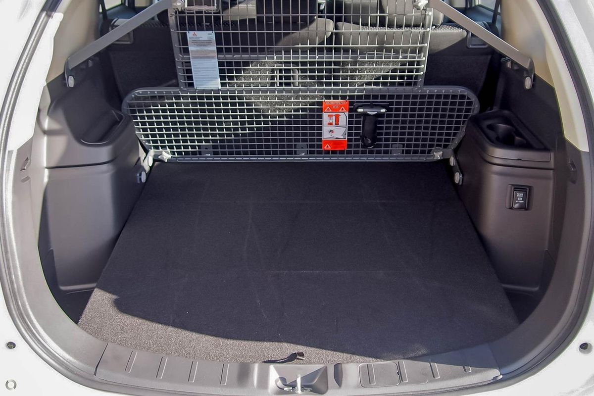 2018 Mitsubishi Outlander ES ADAS ZL