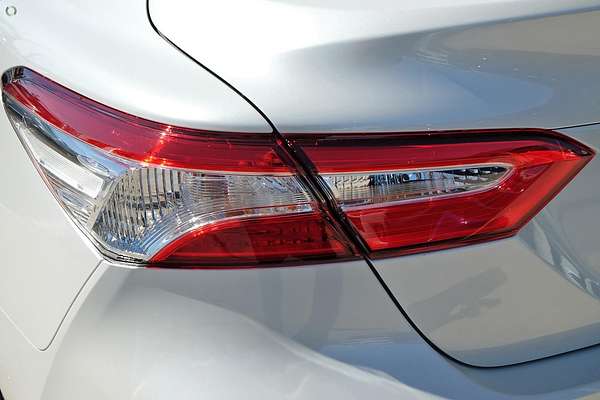 2020 Toyota Camry Ascent AXVH70R