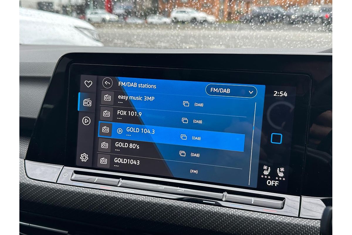 2022 Volkswagen Golf R 8