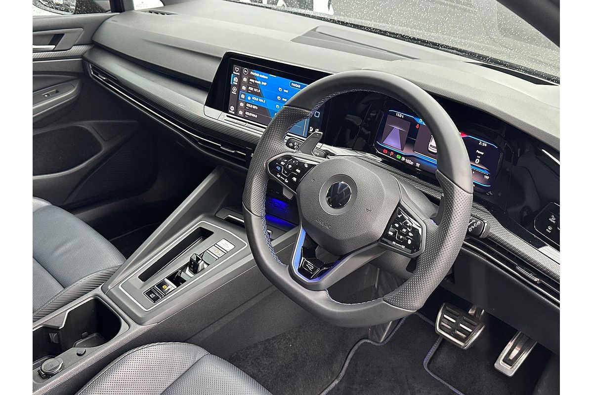 2022 Volkswagen Golf R 8