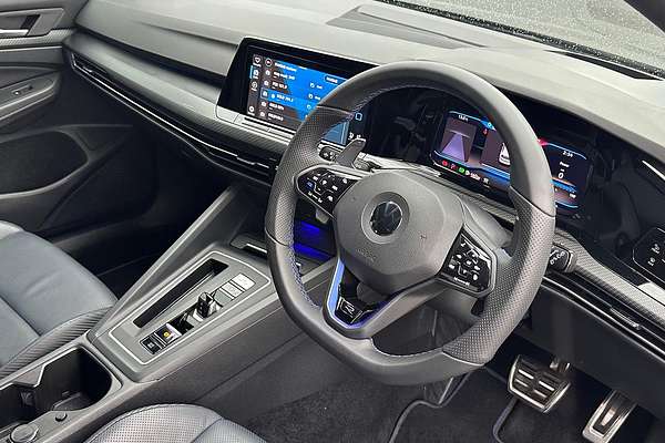 2022 Volkswagen Golf R 8