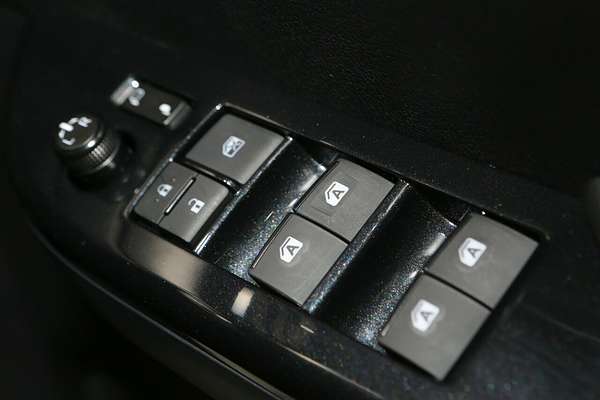 2024 Toyota Hilux Rogue 48V GUN126R 4X4