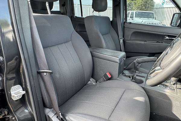 2011 Jeep Cherokee Sport KK