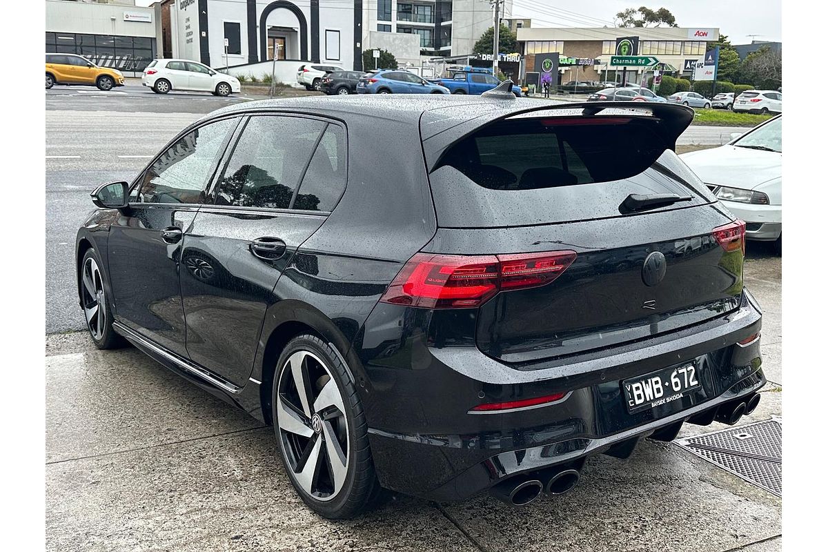 2022 Volkswagen Golf R 8