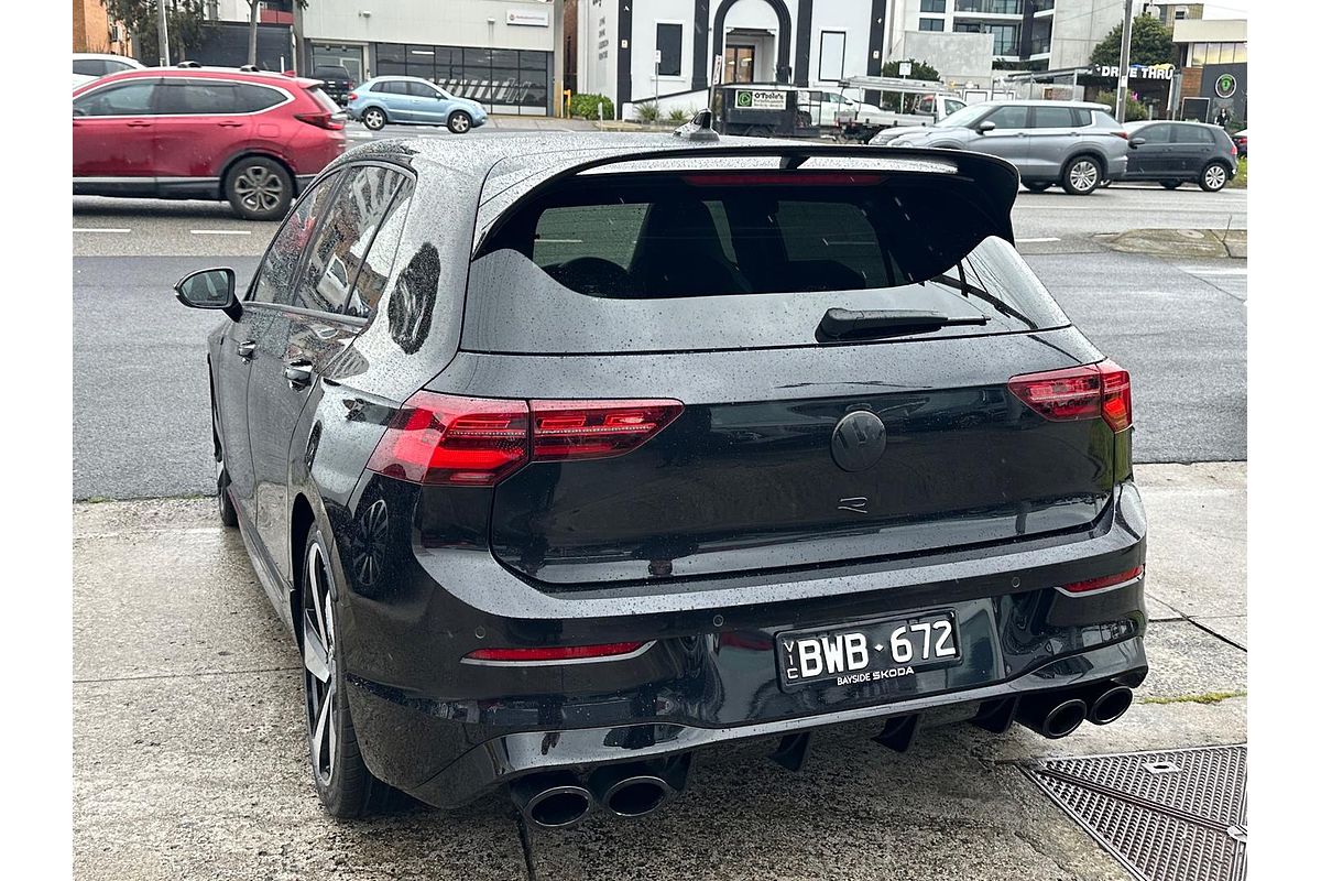 2022 Volkswagen Golf R 8