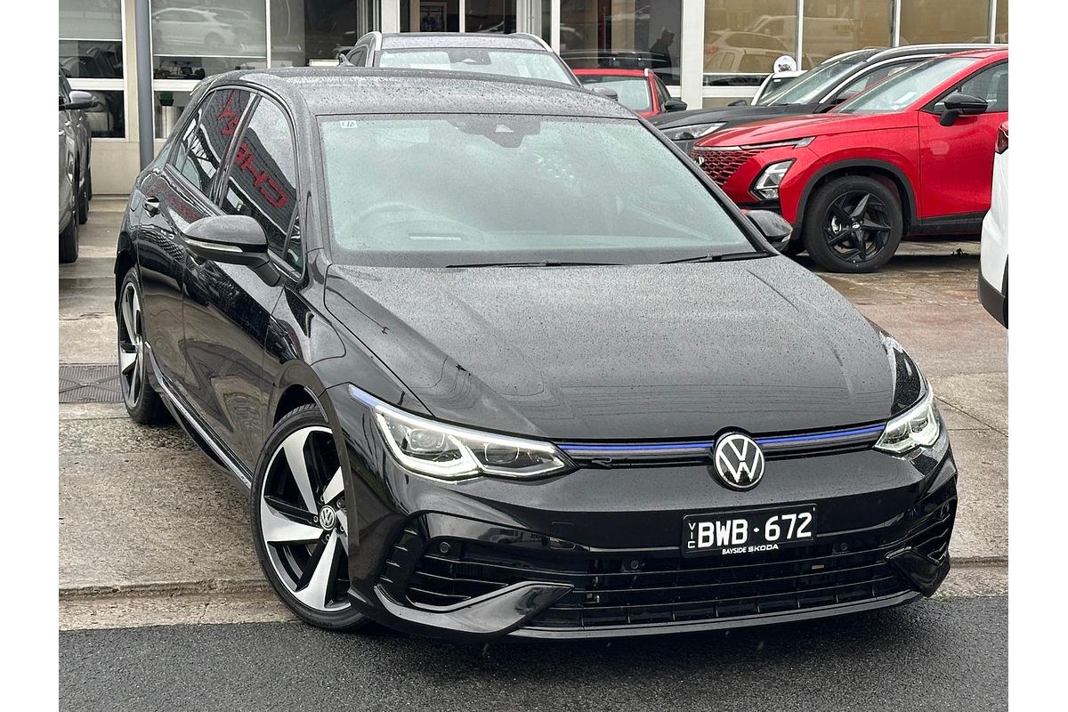2022 Volkswagen Golf R 8
