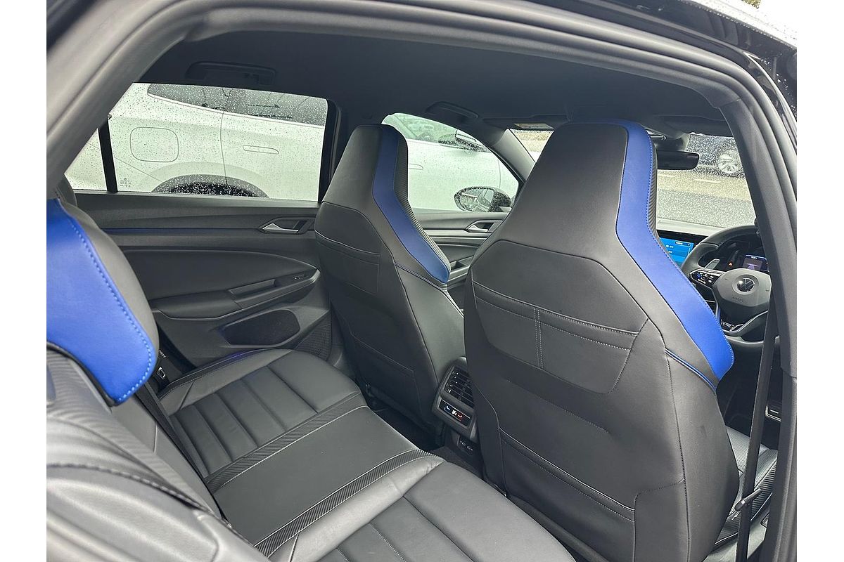 2022 Volkswagen Golf R 8