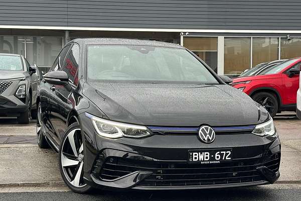 2022 Volkswagen Golf R 8