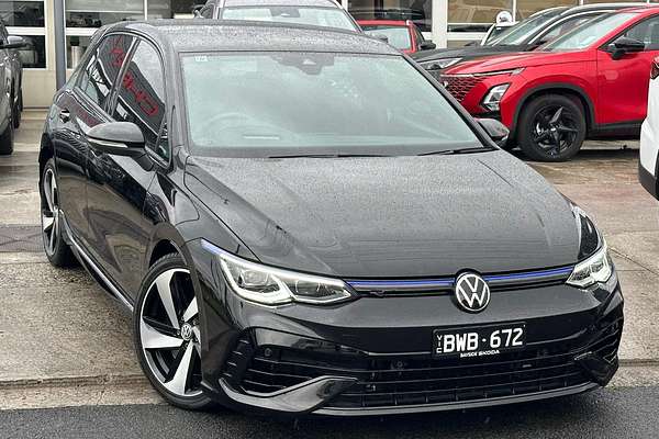 2022 Volkswagen Golf R 8