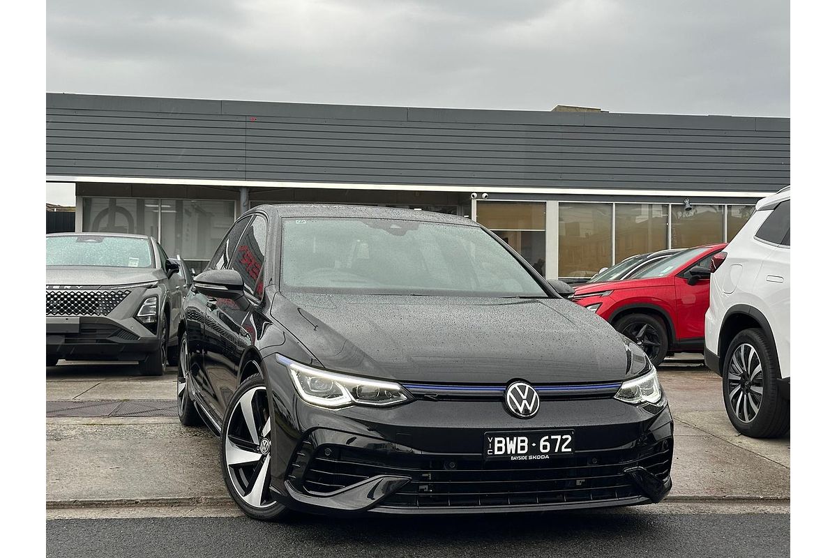 2022 Volkswagen Golf R 8