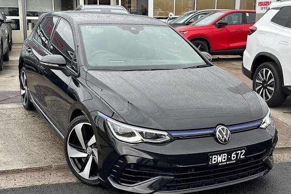 2022 Volkswagen Golf R 8