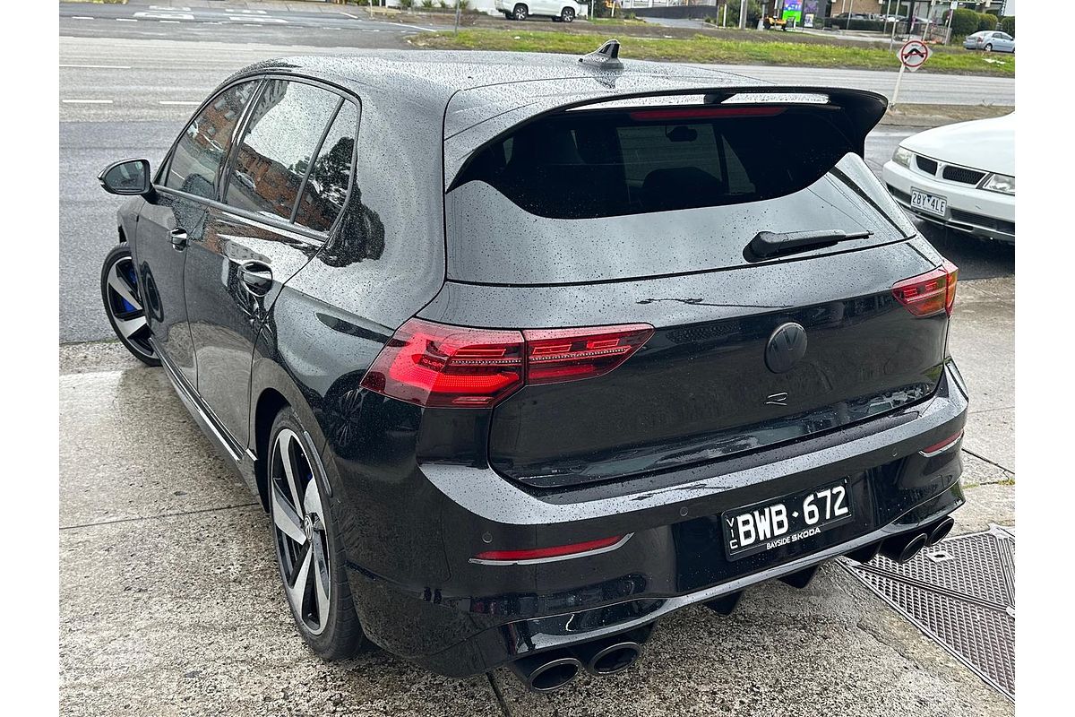 2022 Volkswagen Golf R 8
