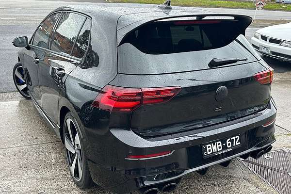 2022 Volkswagen Golf R 8