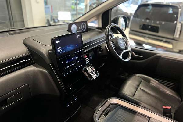 2021 Hyundai STARIA Highlander US4.V1