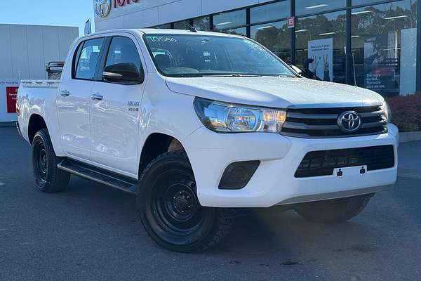 2016 Toyota Hilux SR GUN126R 4X4