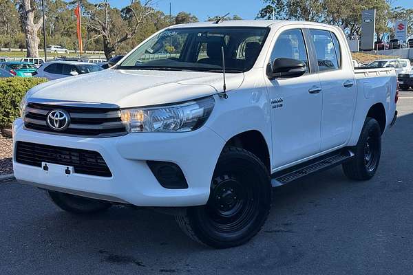 2016 Toyota Hilux SR GUN126R 4X4