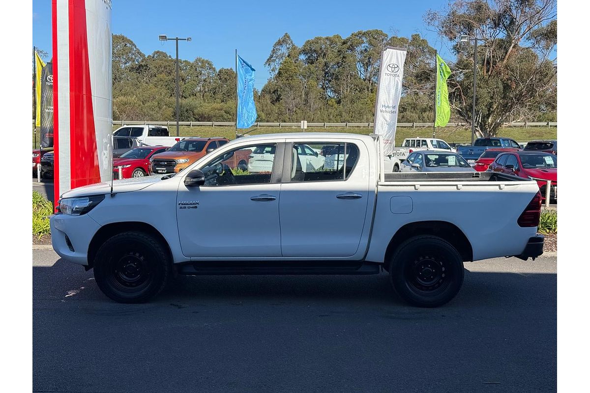 2016 Toyota Hilux SR GUN126R 4X4