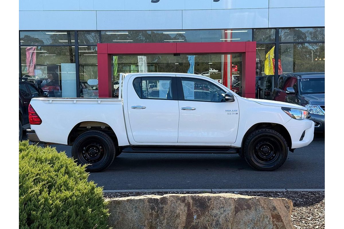 2016 Toyota Hilux SR GUN126R 4X4