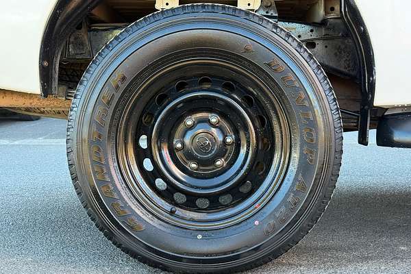 2016 Toyota Hilux SR GUN126R 4X4