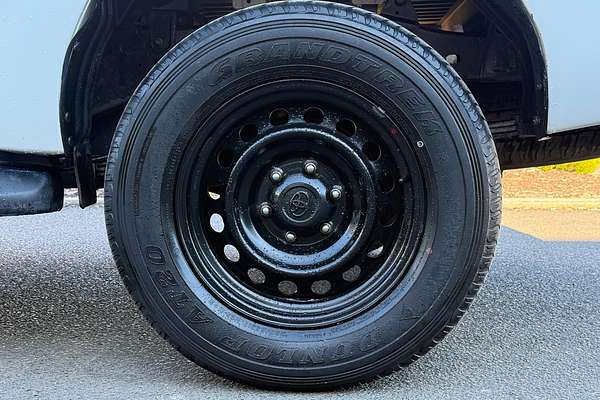 2016 Toyota Hilux SR GUN126R 4X4