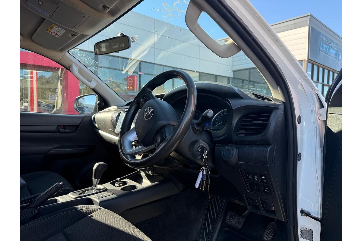 2016 Toyota Hilux SR GUN126R 4X4