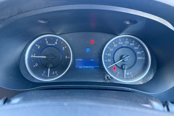 2016 Toyota Hilux SR GUN126R 4X4