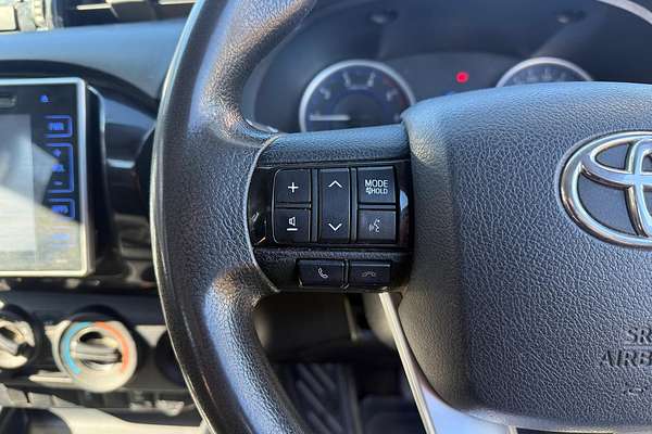 2016 Toyota Hilux SR GUN126R 4X4
