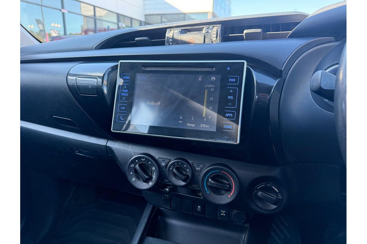 2016 Toyota Hilux SR GUN126R 4X4