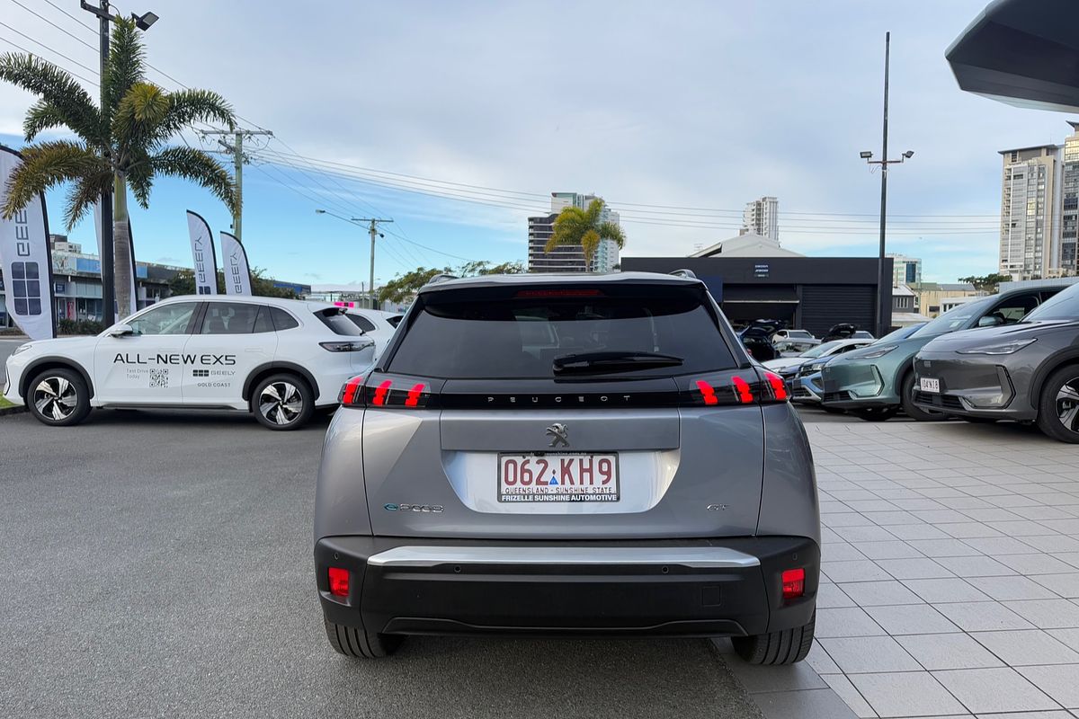 2023 Peugeot e-2008 GT P24