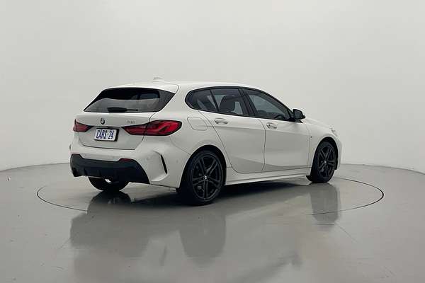 2019 BMW 1 18i M SPORT F40