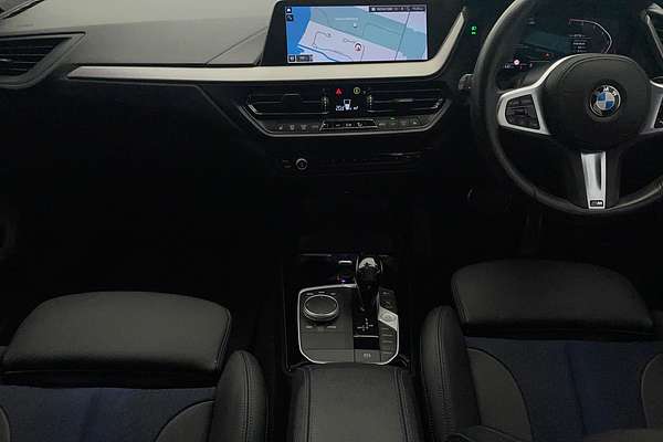2019 BMW 1 18i M SPORT F40