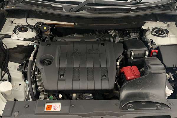 2019 Mitsubishi Outlander LS 7 SEAT (AWD) ZL MY19