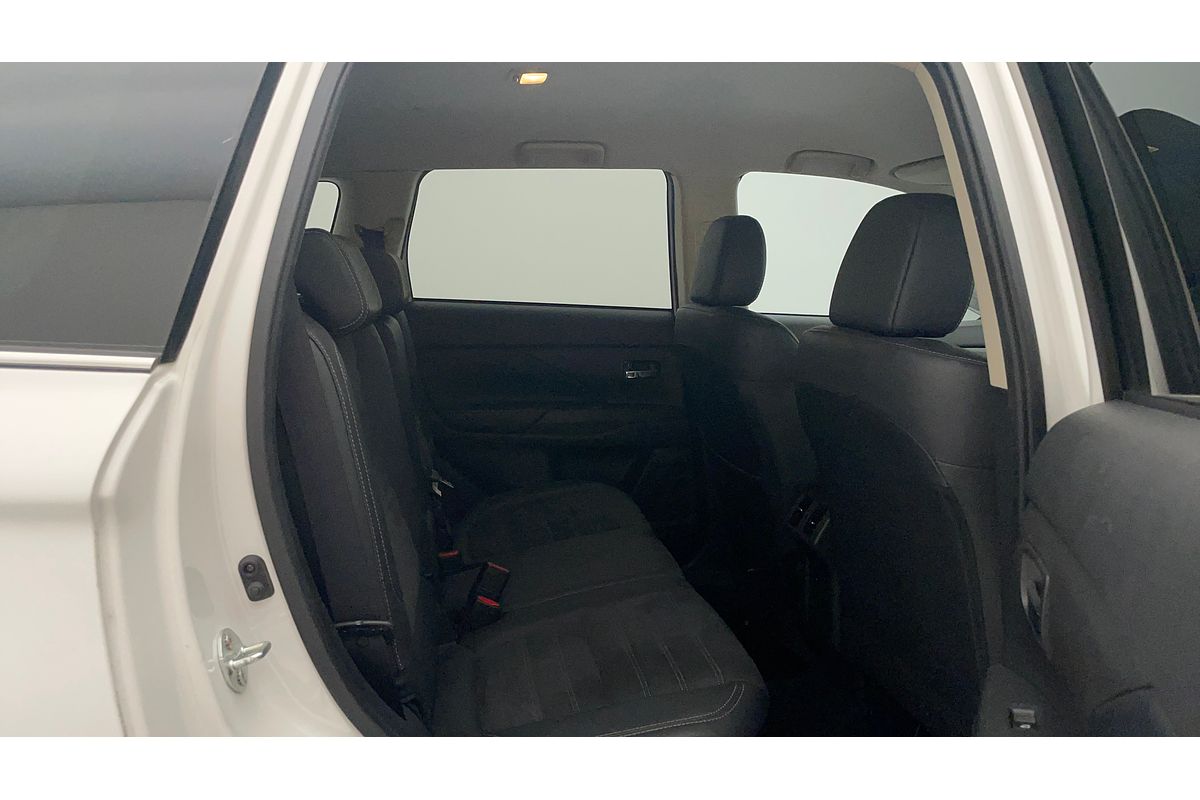 2019 Mitsubishi Outlander LS 7 SEAT (AWD) ZL MY19
