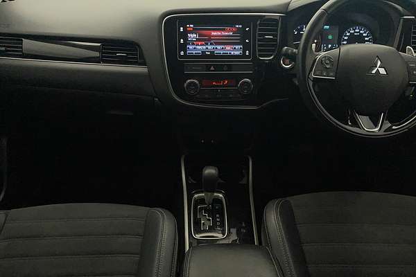 2019 Mitsubishi Outlander LS 7 SEAT (AWD) ZL MY19