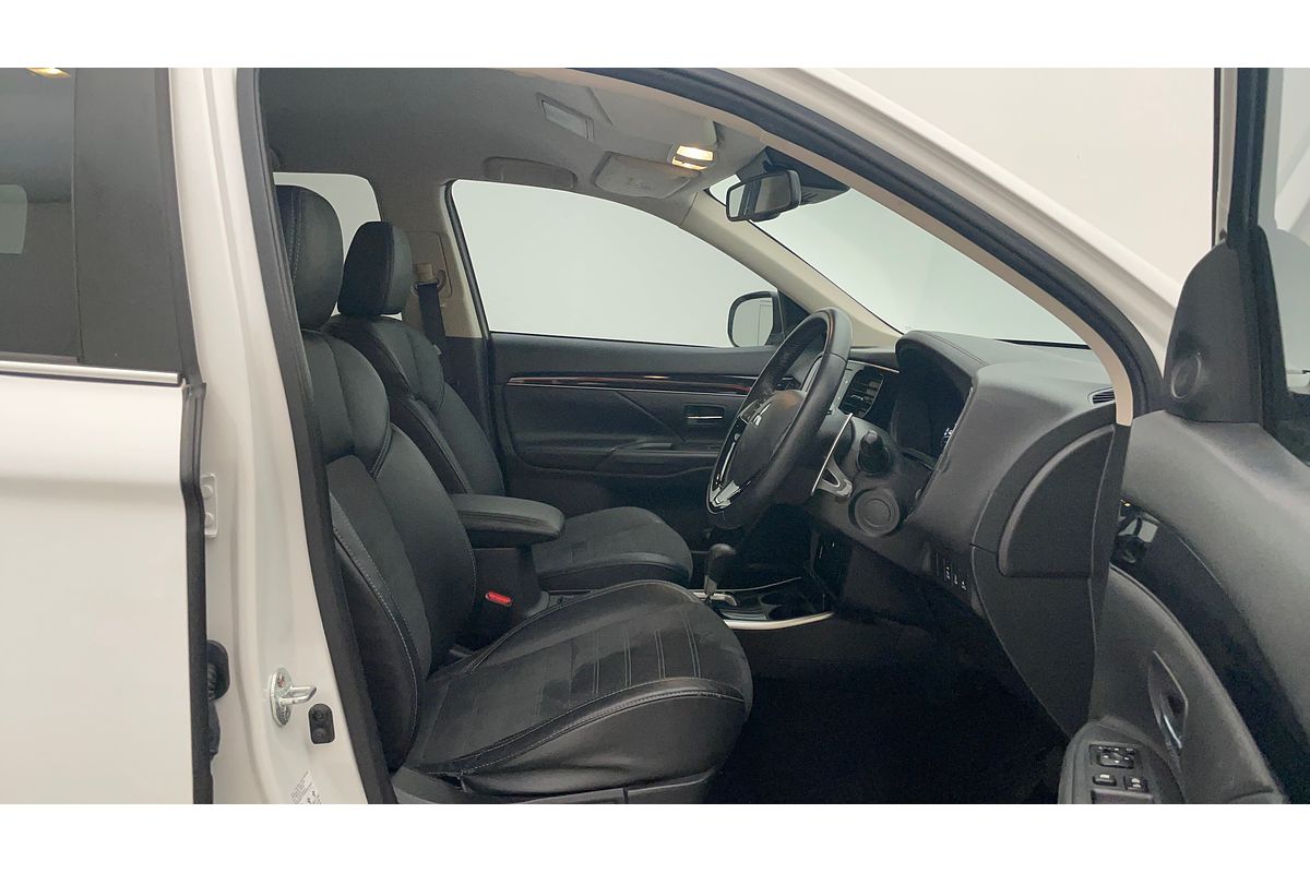 2019 Mitsubishi Outlander LS 7 SEAT (AWD) ZL MY19