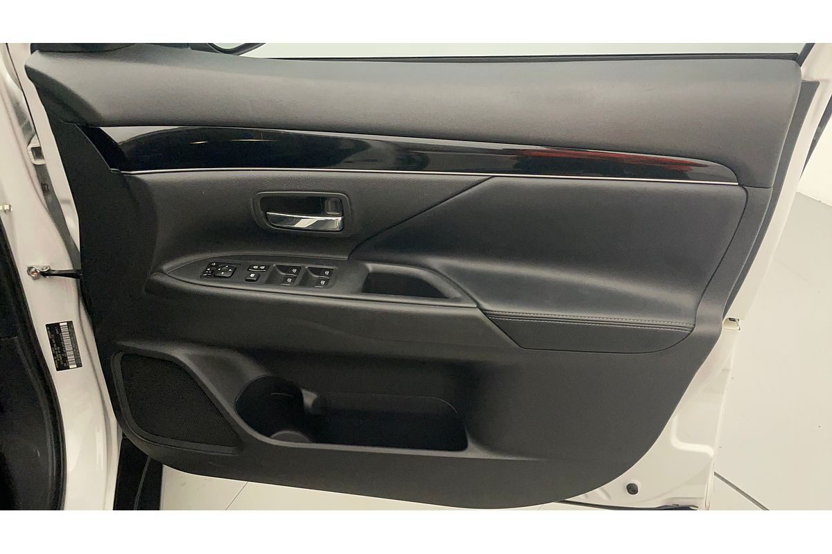 2019 Mitsubishi Outlander LS 7 SEAT (AWD) ZL MY19