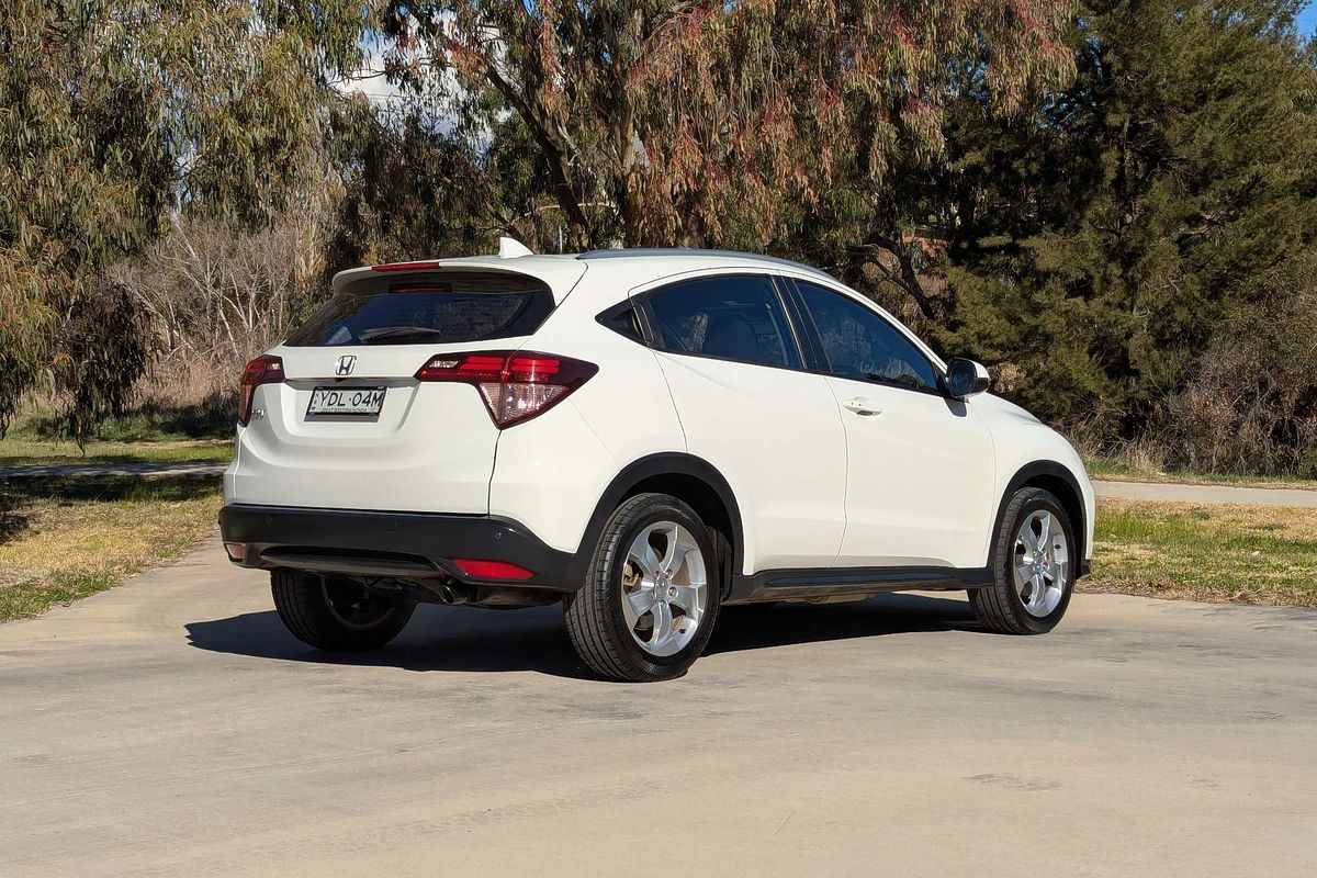 2015 Honda HR-V VTi-S