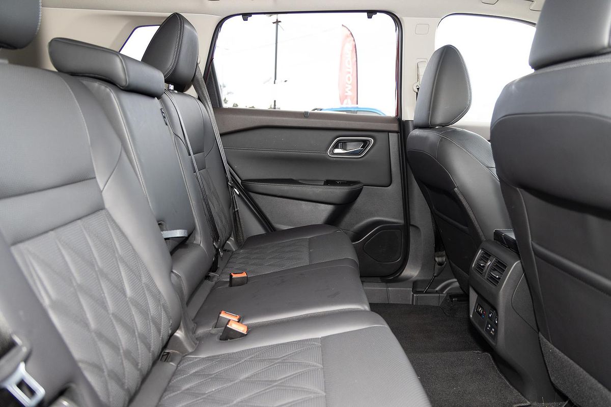 2024 Nissan X-TRAIL Ti-L T33