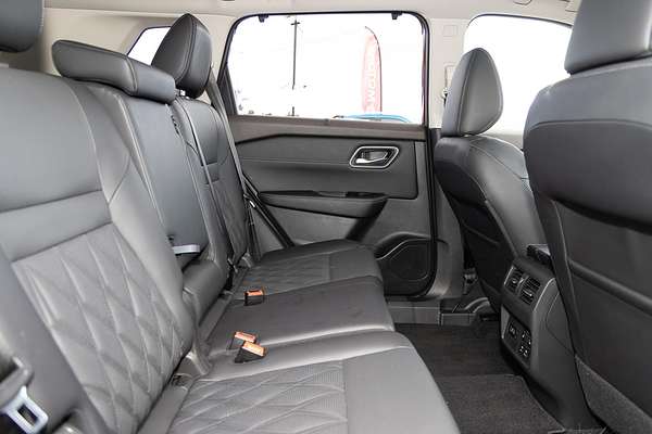 2024 Nissan X-TRAIL Ti-L T33