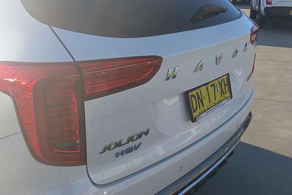 2022 GWM Haval Jolion Ultra Hybrid A01